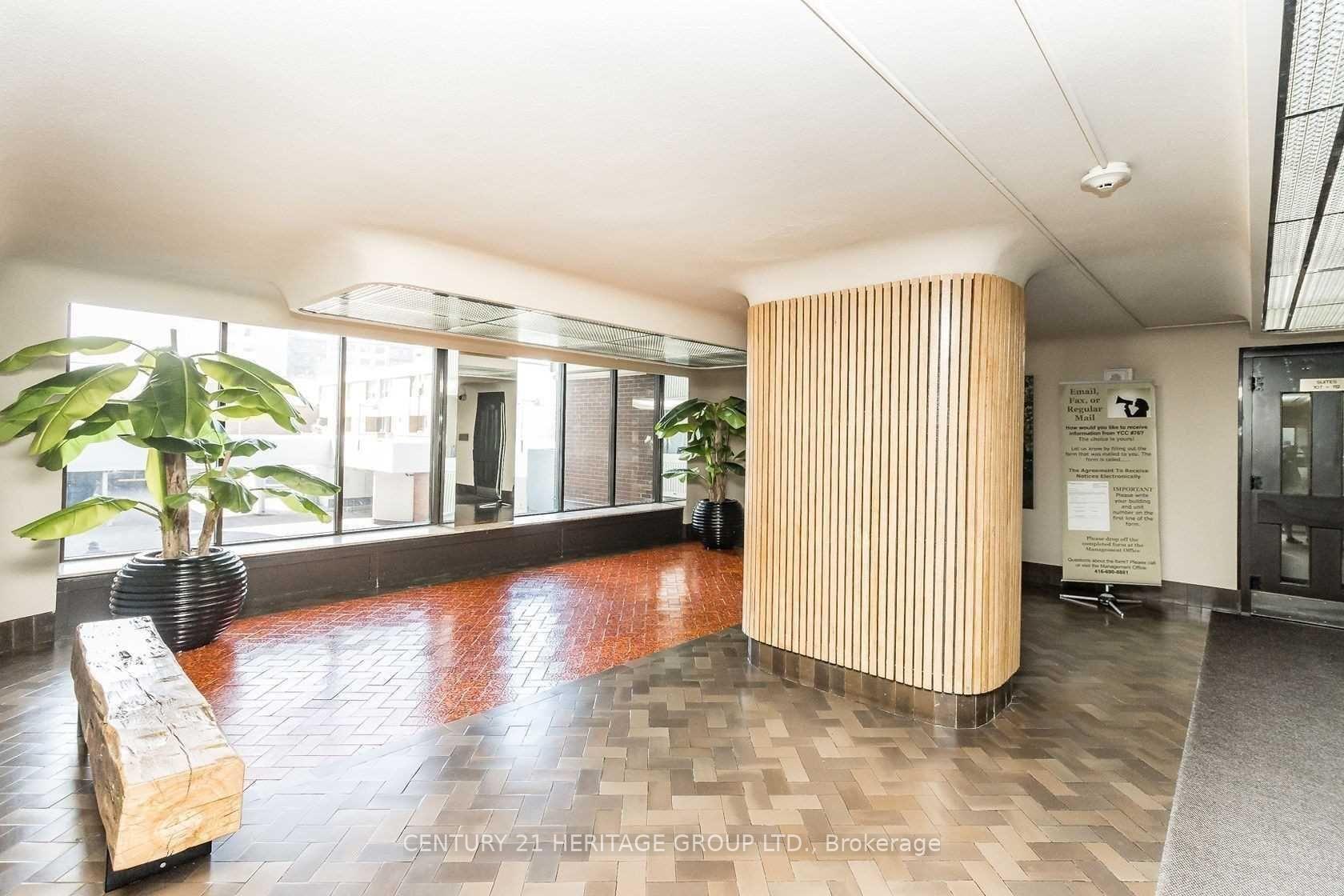 Photo 2 of Unit 2902, 1 Massey Square, Toronto, Danforth — HOMEH