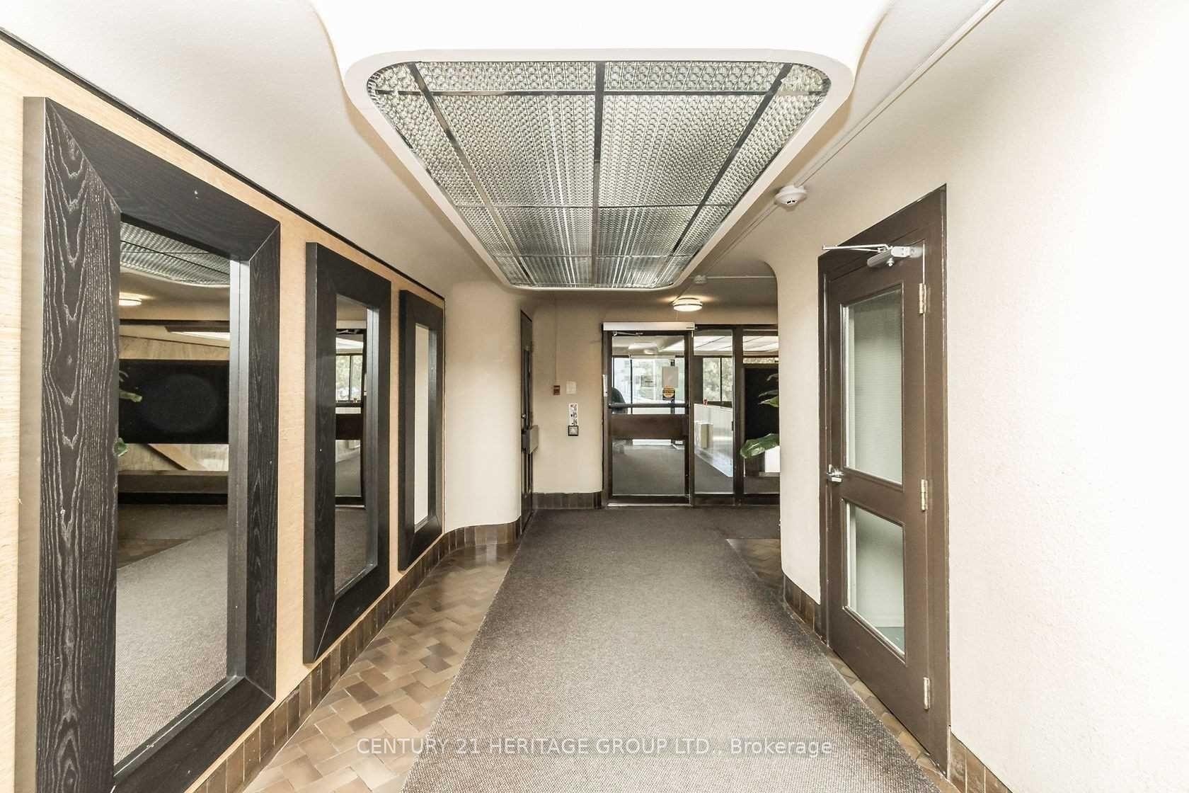 Photo 3 of Unit 2902, 1 Massey Square, Toronto, Danforth — HOMEH