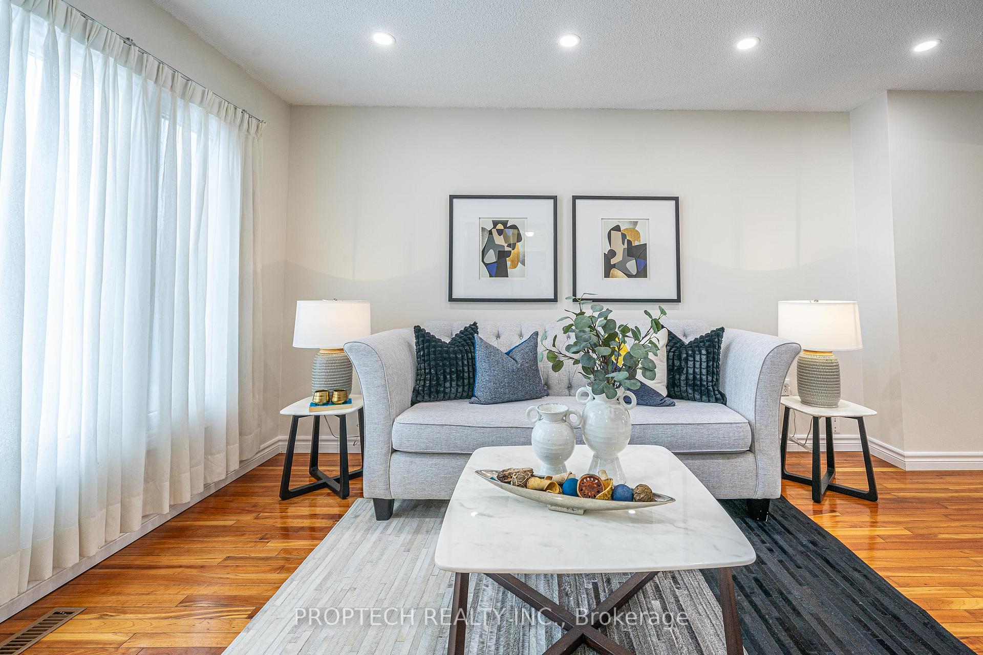 Photo 7 of 119 Kemano Road, Aurora, Aurora Heights — HOMEH