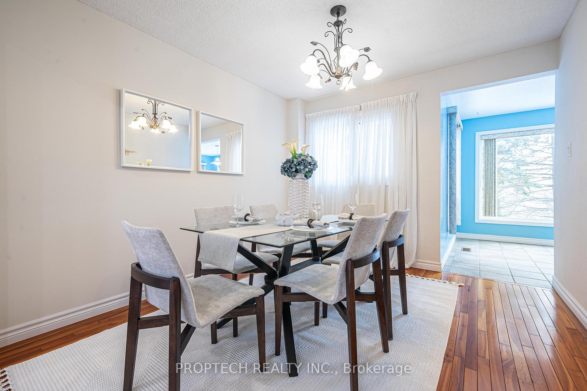 Photo 8 of 119 Kemano Road, Aurora, Aurora Heights — HOMEH