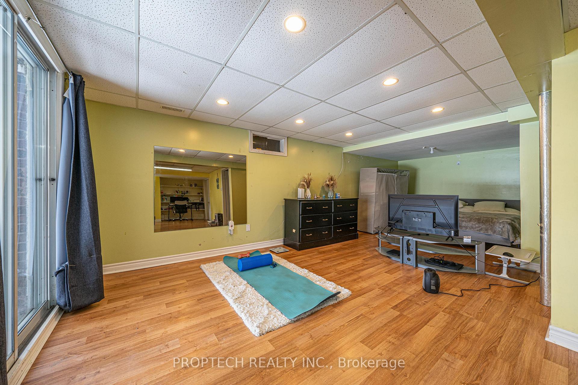 Photo 37 of 119 Kemano Road, Aurora, Aurora Heights — HOMEH