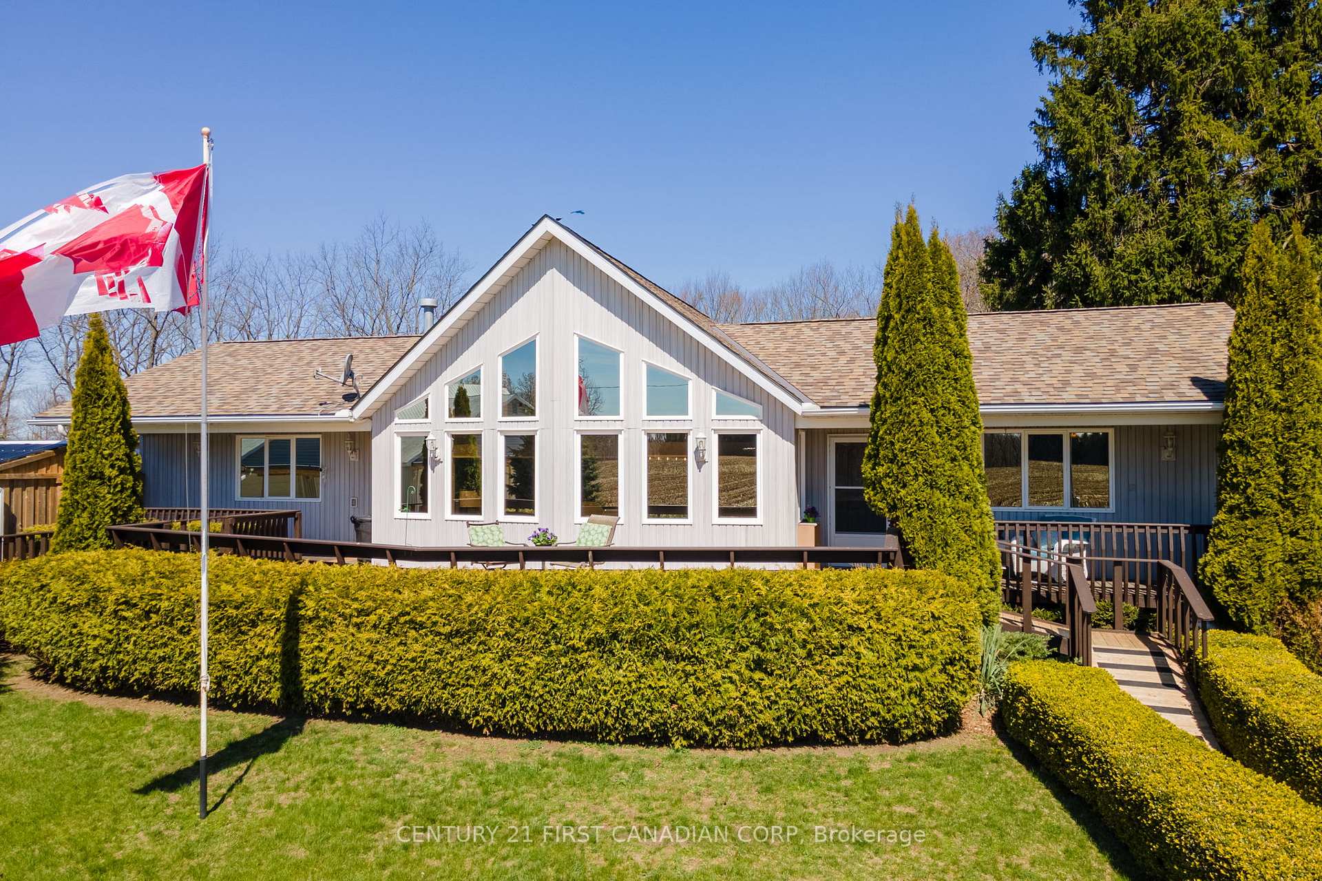 Photo 2 of 7837 Erie Road, Dutton/Dunwich, Rural Dutton/Dunwich — HOMEH