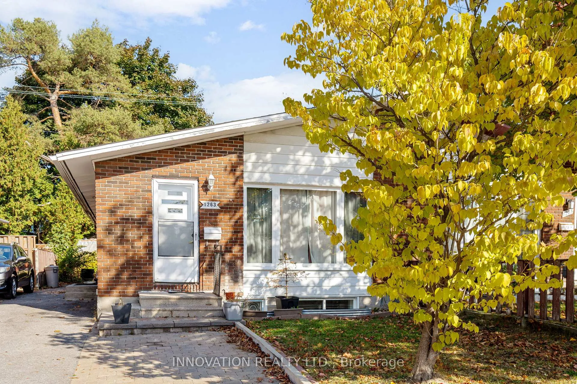 Front of Unit lower level, 1263 Maitland Avenue