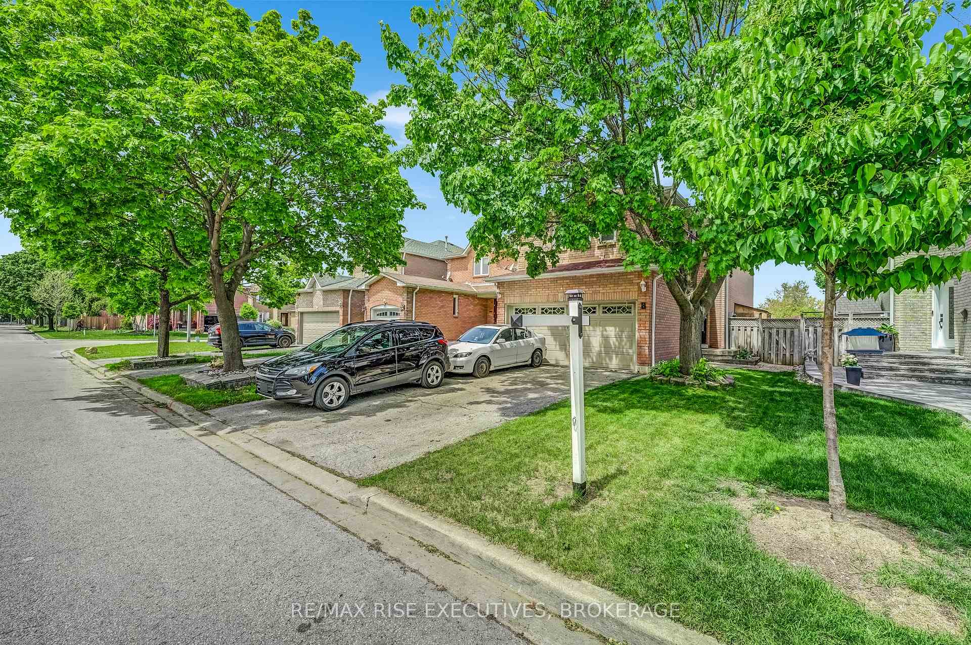 Photo 1 of 8 Card Street, Ajax, Central West — HOMEH