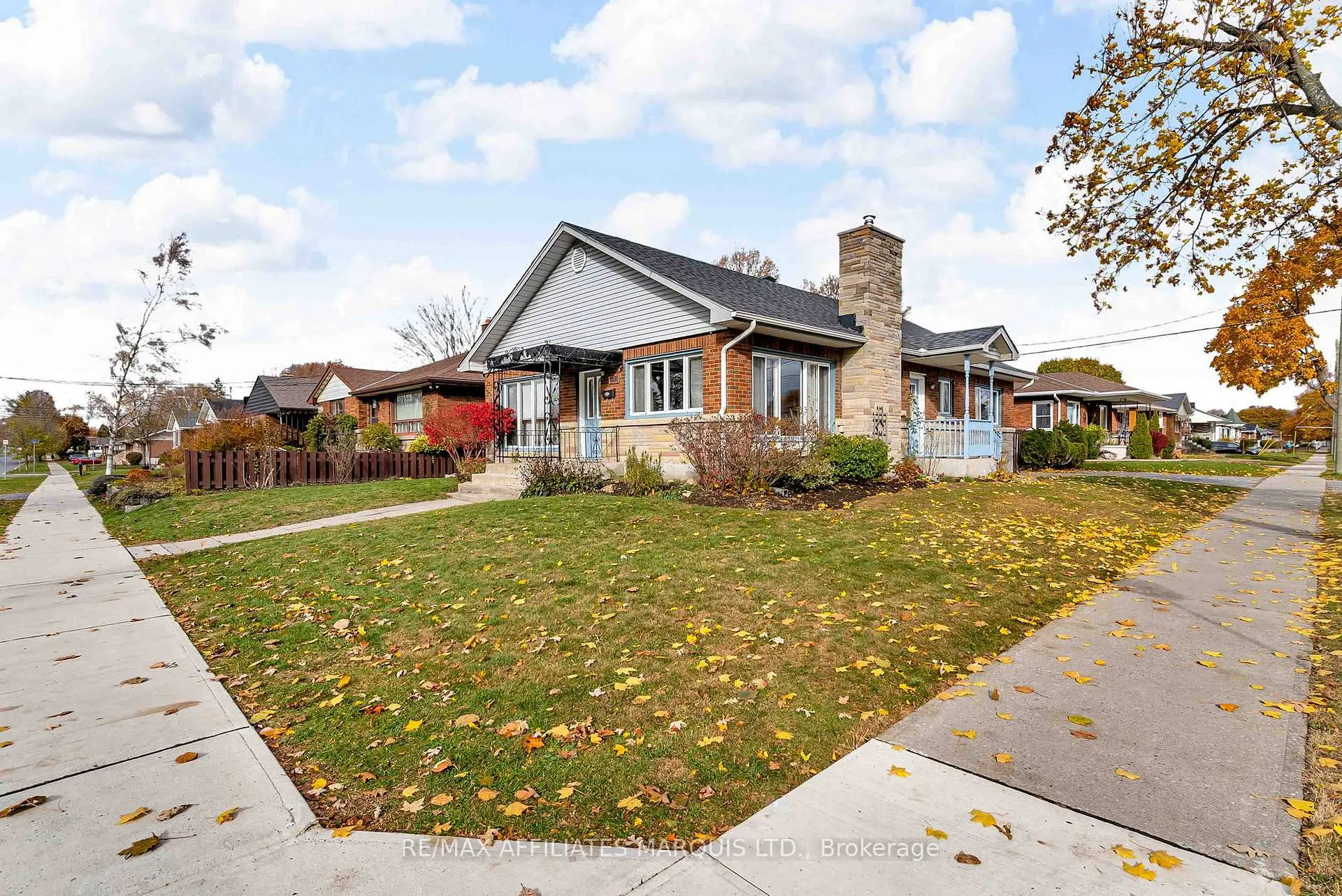 Photo 2 of 622 Guy Street, Cornwall — HOMEH