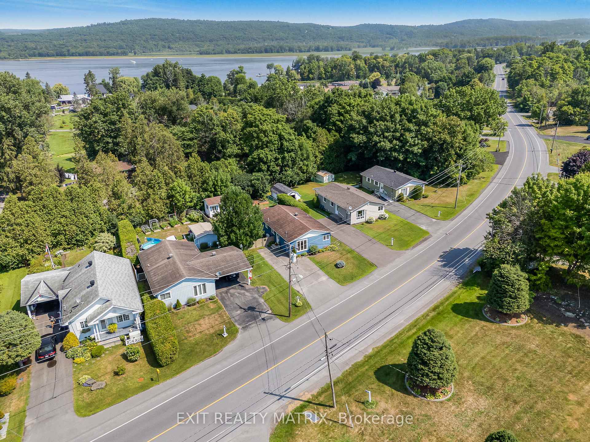 Photo 30 of 670 Front Road, Champlain, L'Orignal — HOMEH