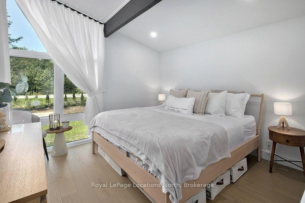 Photo 24 of 135 Longpoint Road, Collingwood — HOMEH