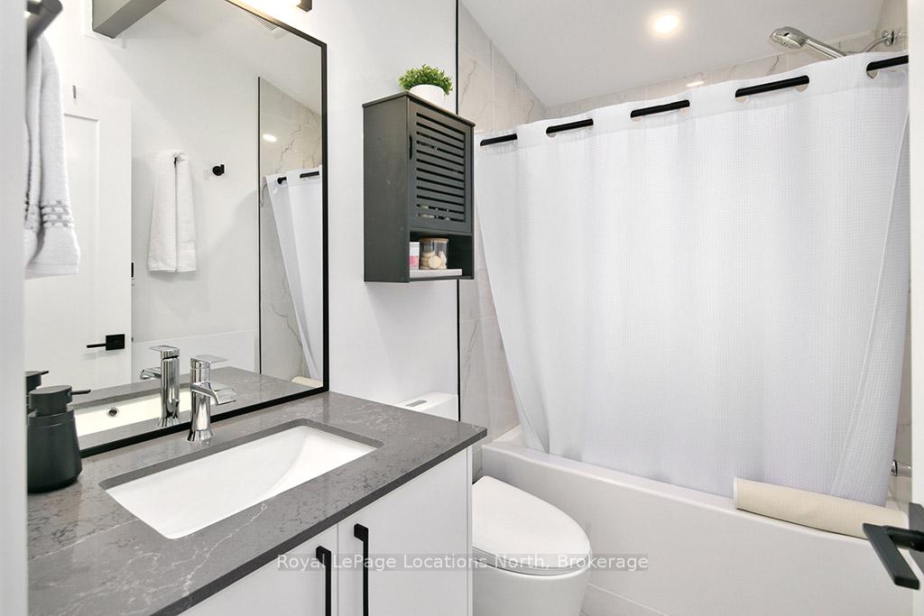 Photo 25 of 135 Longpoint Road, Collingwood — HOMEH