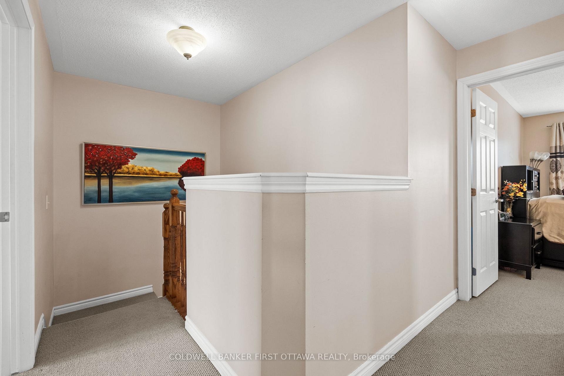 Photo 13 of 3627 Cambrian Road, Ottawa, Barrhaven - Half Moon Bay — HOMEH