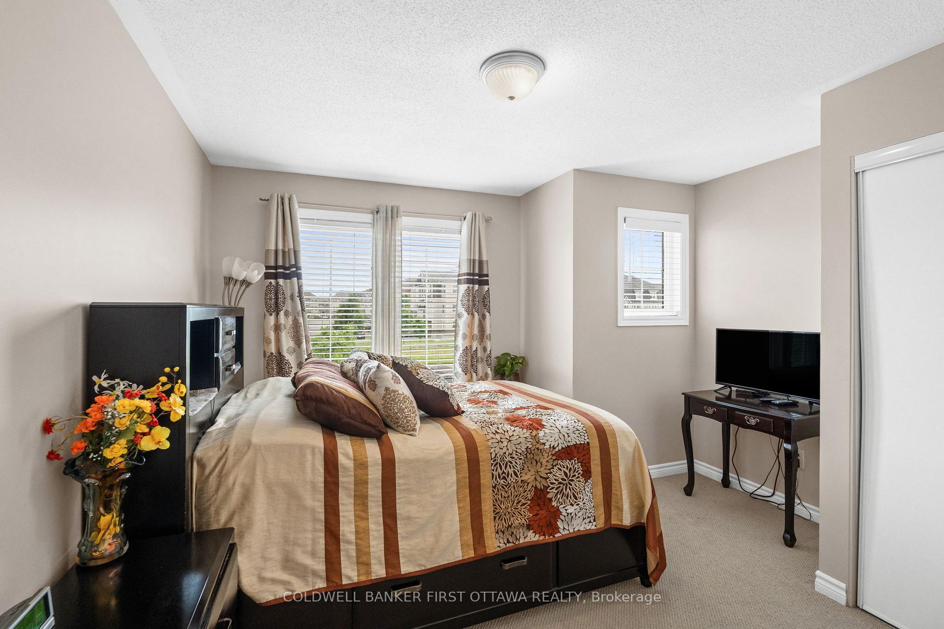 Photo 17 of 3627 Cambrian Road, Ottawa, Barrhaven - Half Moon Bay — HOMEH