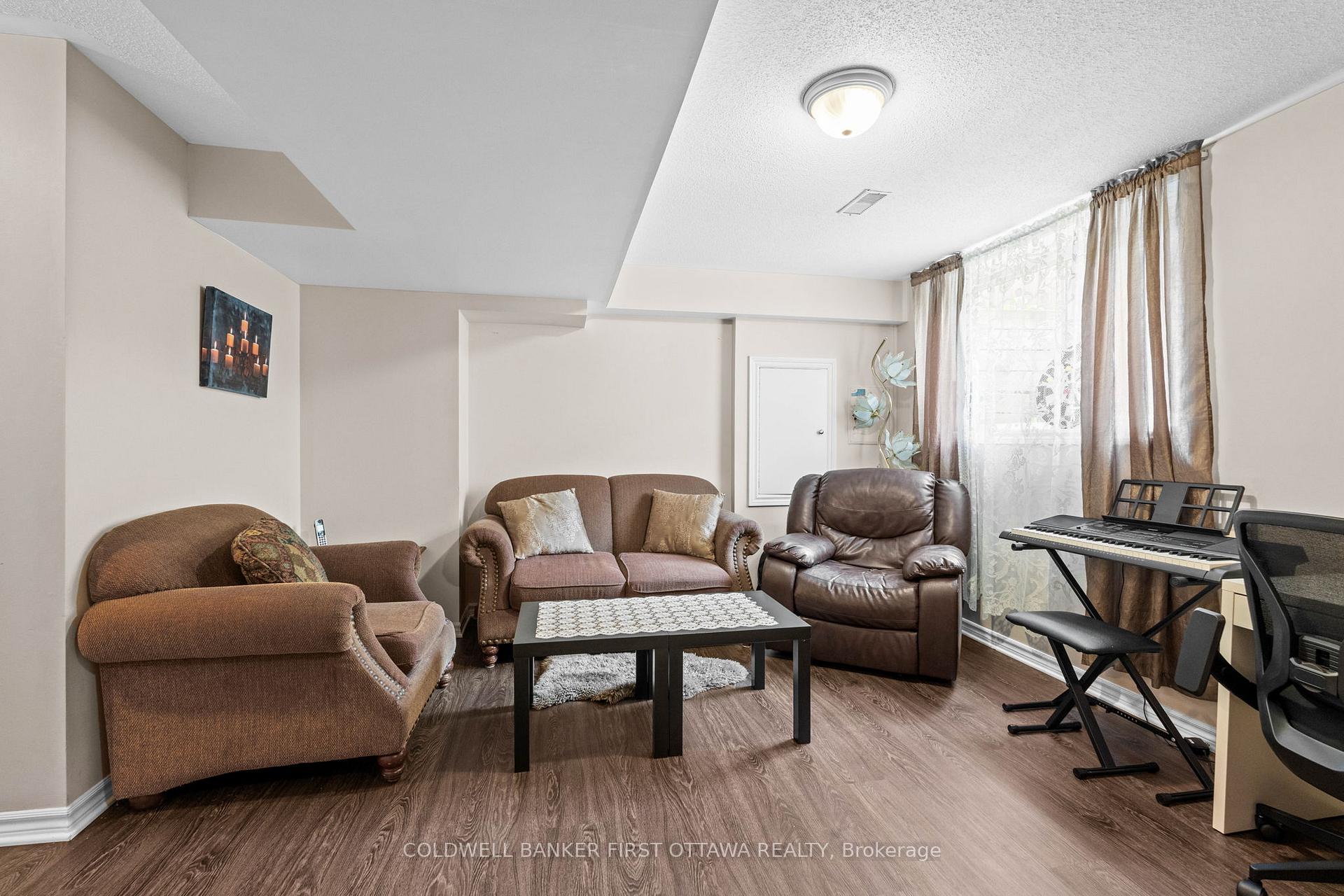 Photo 21 of 3627 Cambrian Road, Ottawa, Barrhaven - Half Moon Bay — HOMEH