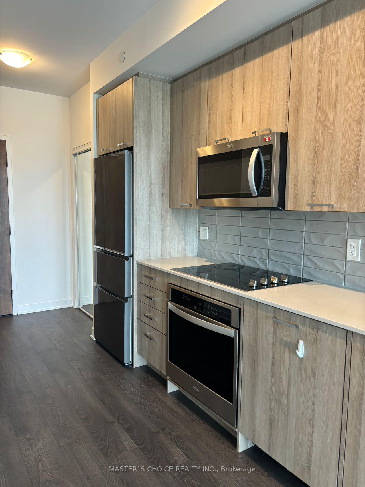 Photo 8 of Unit 1405, 120 Eagle Rock Way, Vaughan, Rural Vaughan — HOMEH