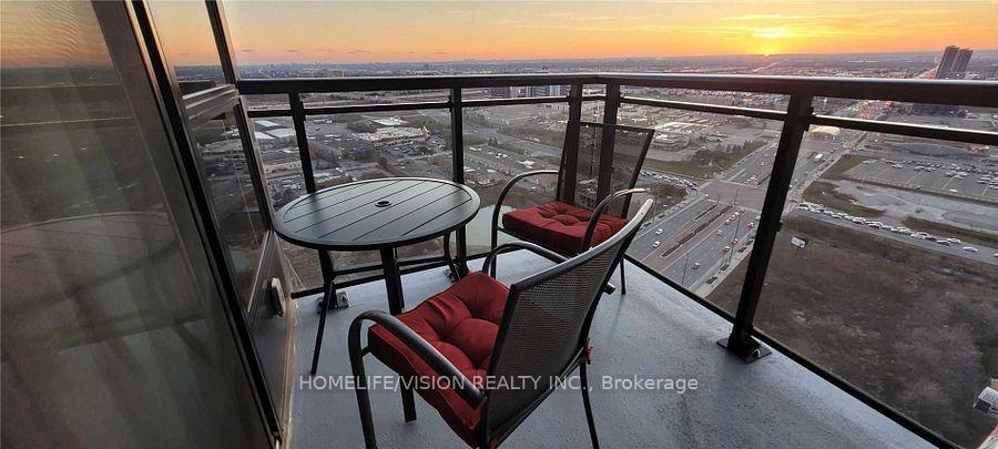 Photo 15 of Unit 2703, 2910 Highway 7 Road, Vaughan, Concord — HOMEH