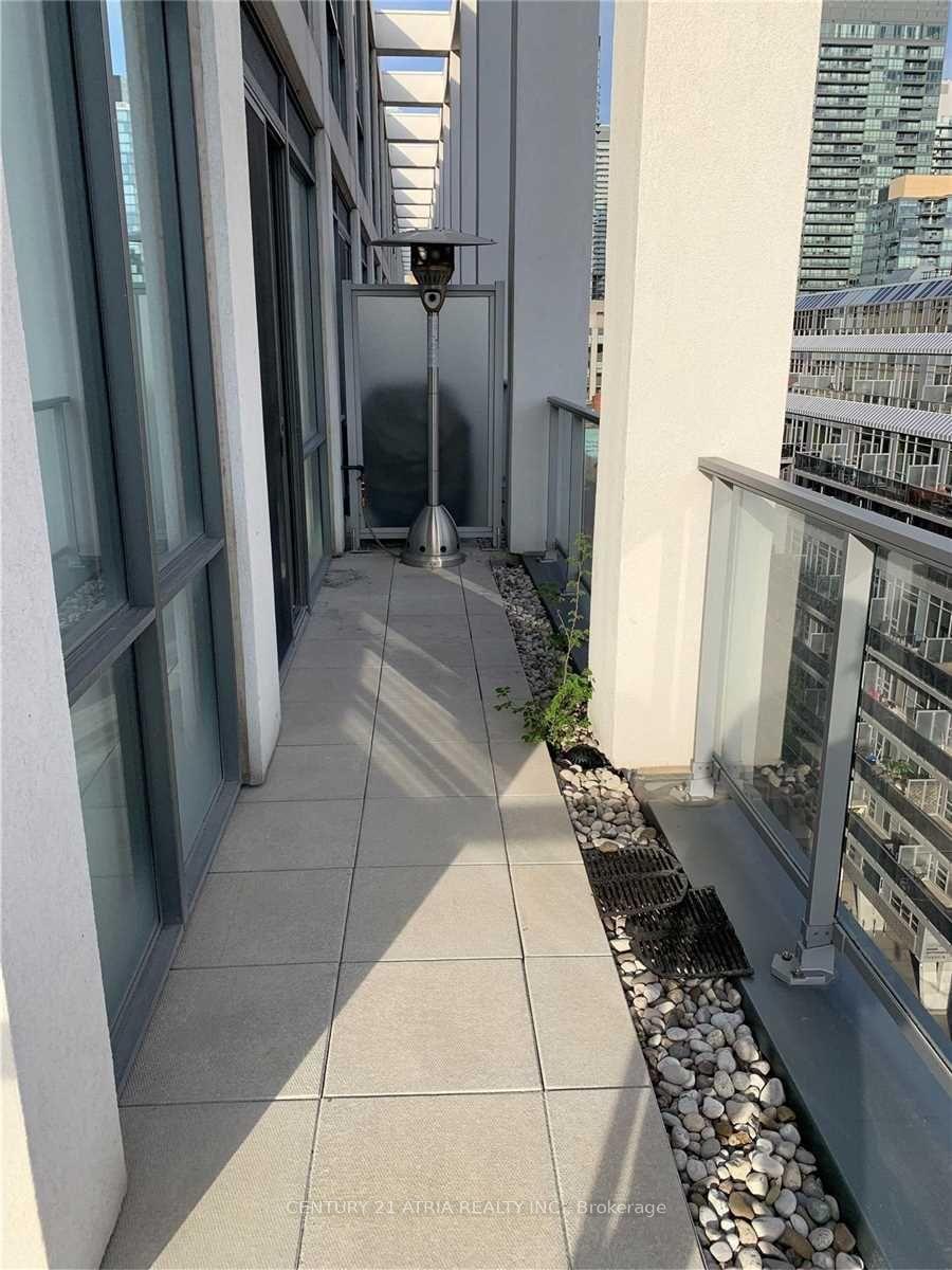Photo 12 of Unit Ph21, 39 Brant Street, Toronto, Waterfront Communities — HOMEH