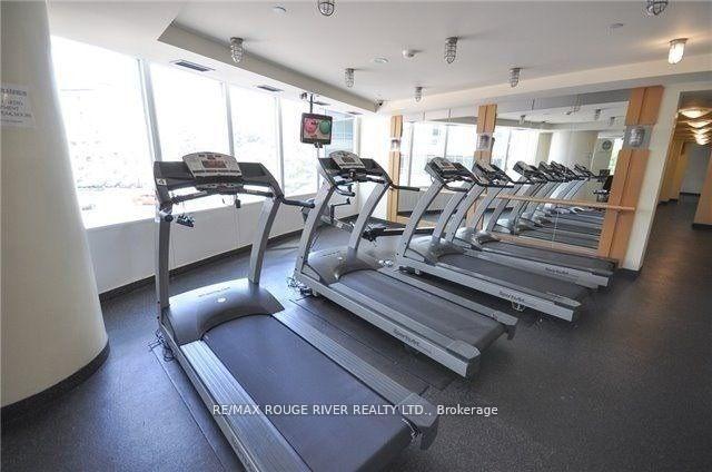 Photo 9 of Unit 809, 381 Front Street W, Toronto, Waterfront Communities — HOMEH