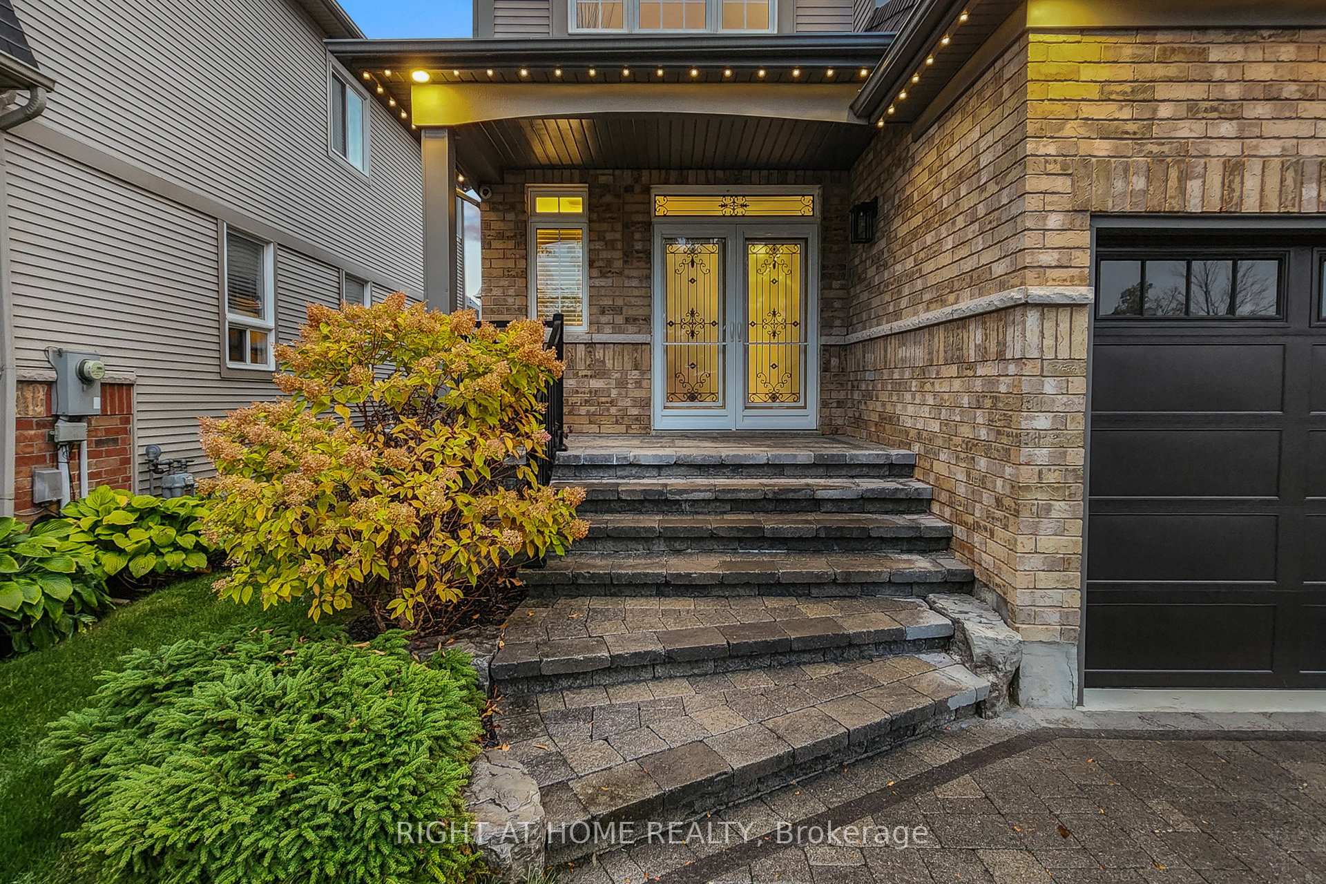 Photo 2 of 186 Bons Avenue, Clarington, Bowmanville — HOMEH
