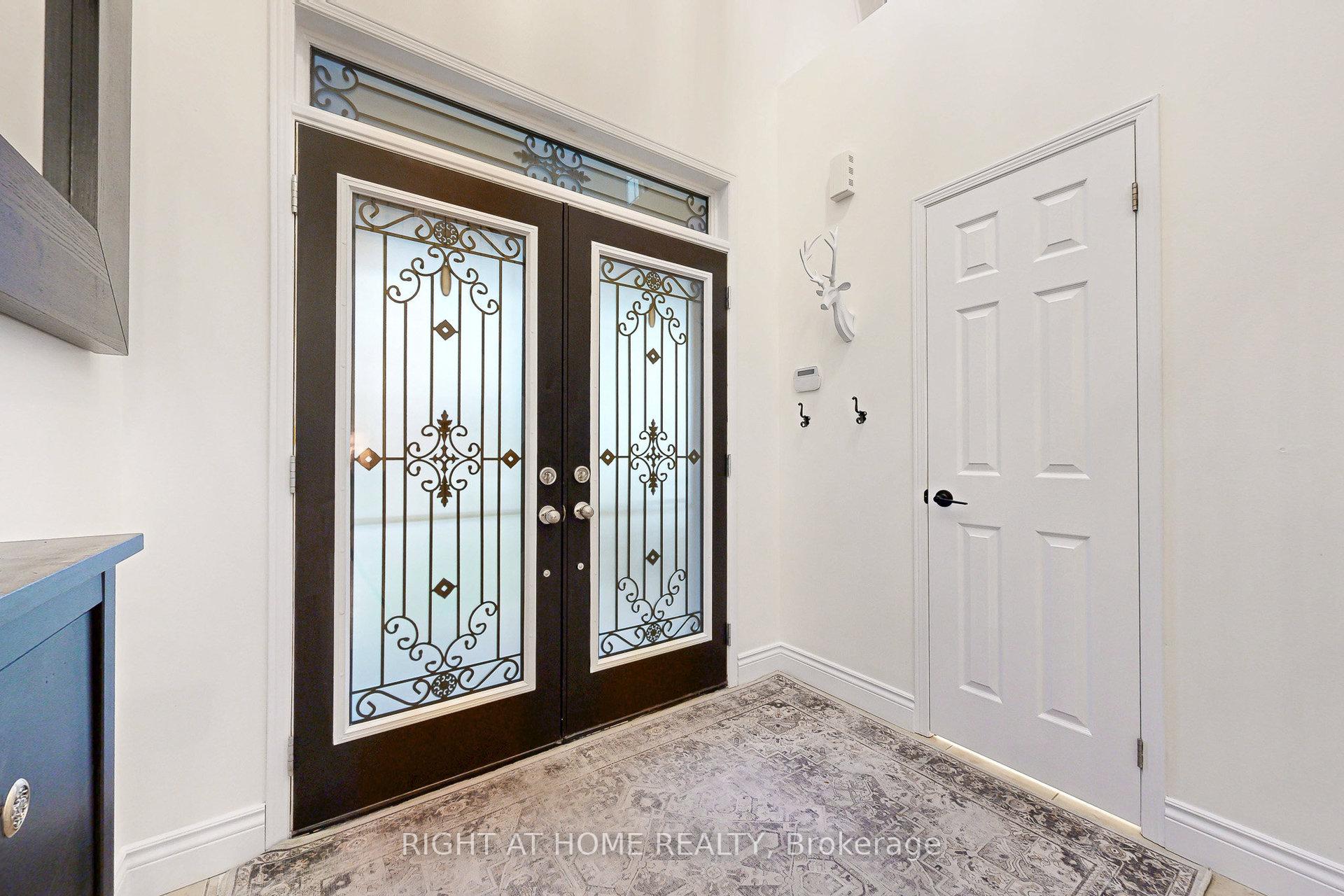 Photo 8 of 186 Bons Avenue, Clarington, Bowmanville — HOMEH