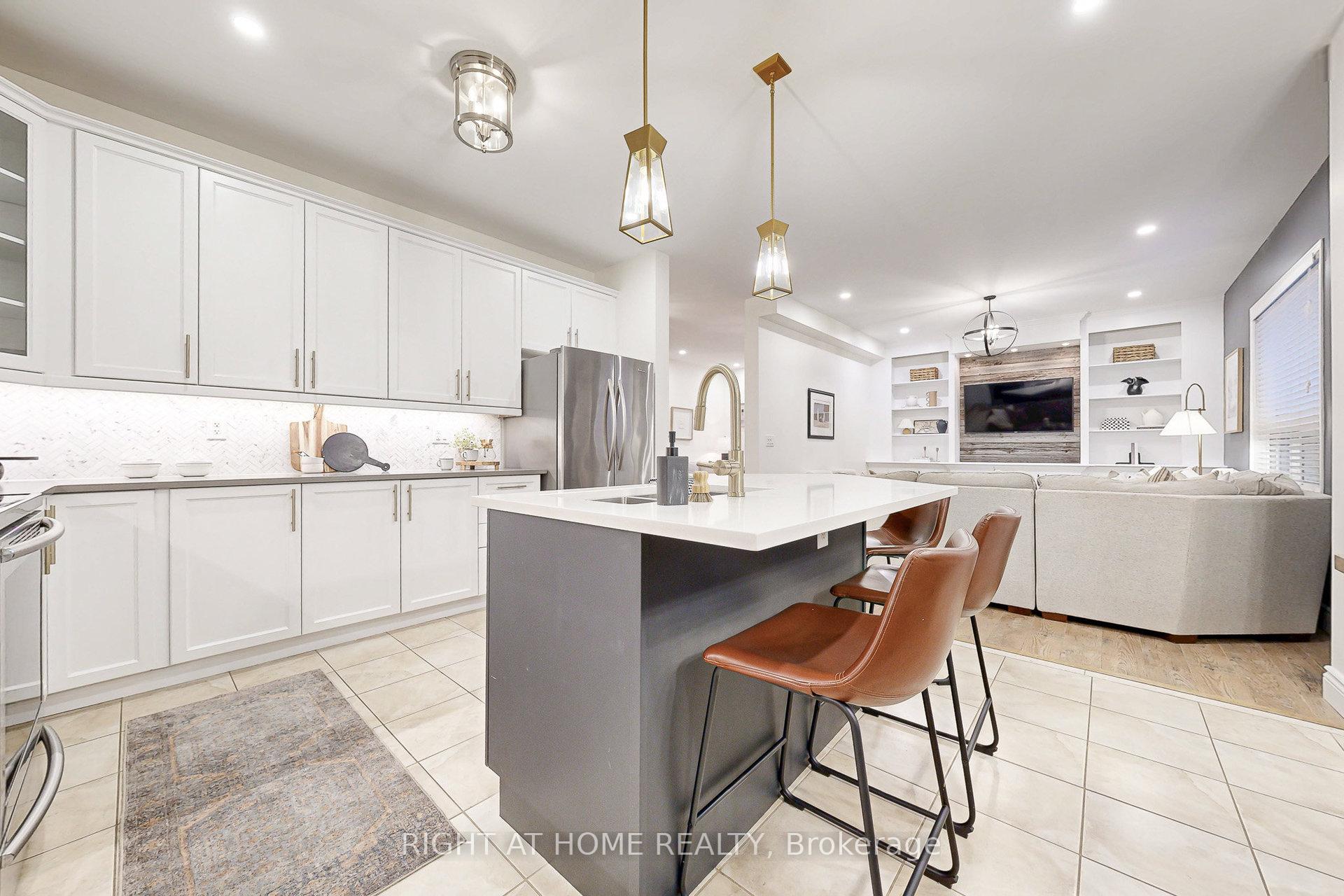 Photo 19 of 186 Bons Avenue, Clarington, Bowmanville — HOMEH