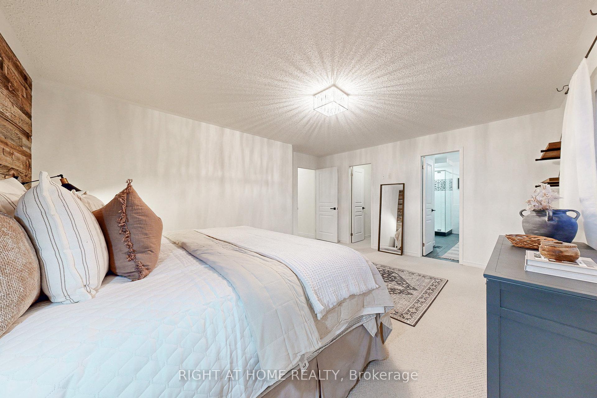 Photo 36 of 186 Bons Avenue, Clarington, Bowmanville — HOMEH