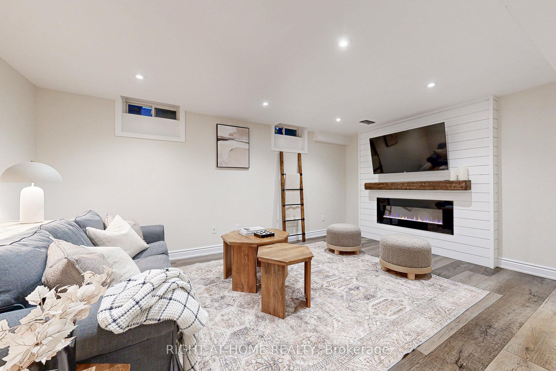 Photo 41 of 186 Bons Avenue, Clarington, Bowmanville — HOMEH