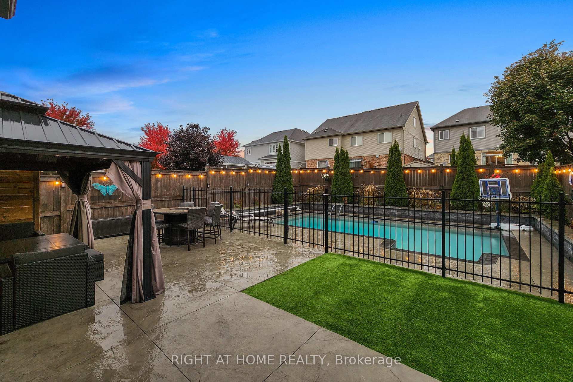 Photo 47 of 186 Bons Avenue, Clarington, Bowmanville — HOMEH
