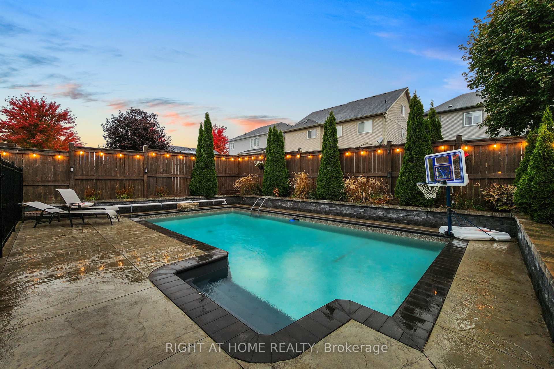 Photo 49 of 186 Bons Avenue, Clarington, Bowmanville — HOMEH