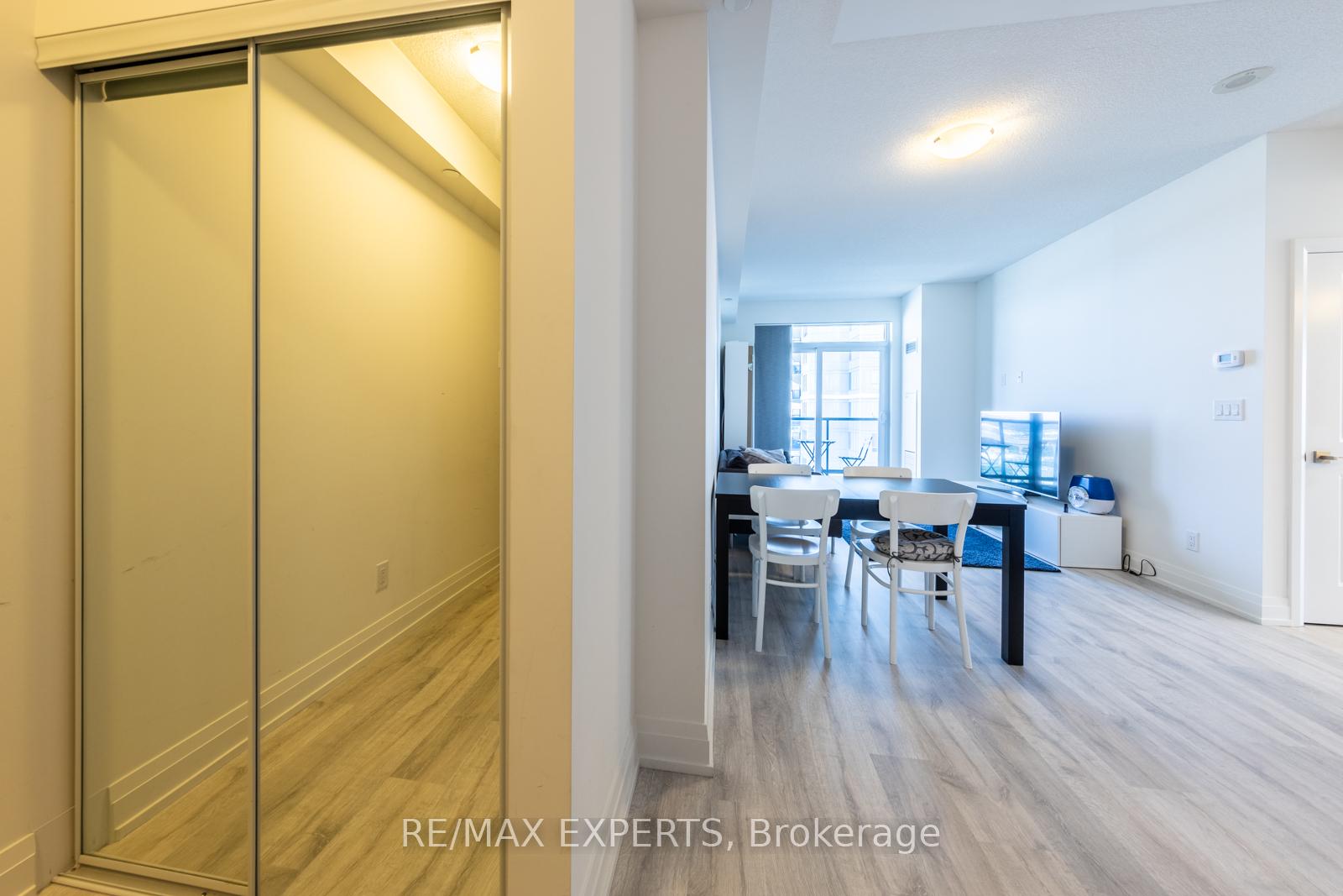 Photo 6 of Unit 902, 3600 Highway 7, Vaughan, Vaughan Corporate Centre — HOMEH