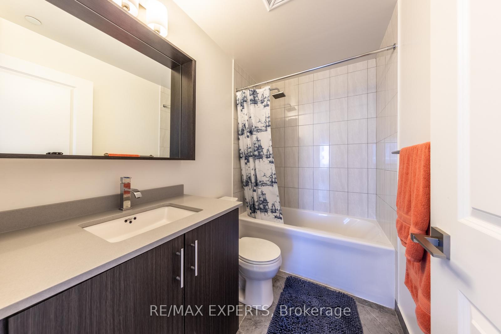Photo 12 of Unit 902, 3600 Highway 7, Vaughan, Vaughan Corporate Centre — HOMEH