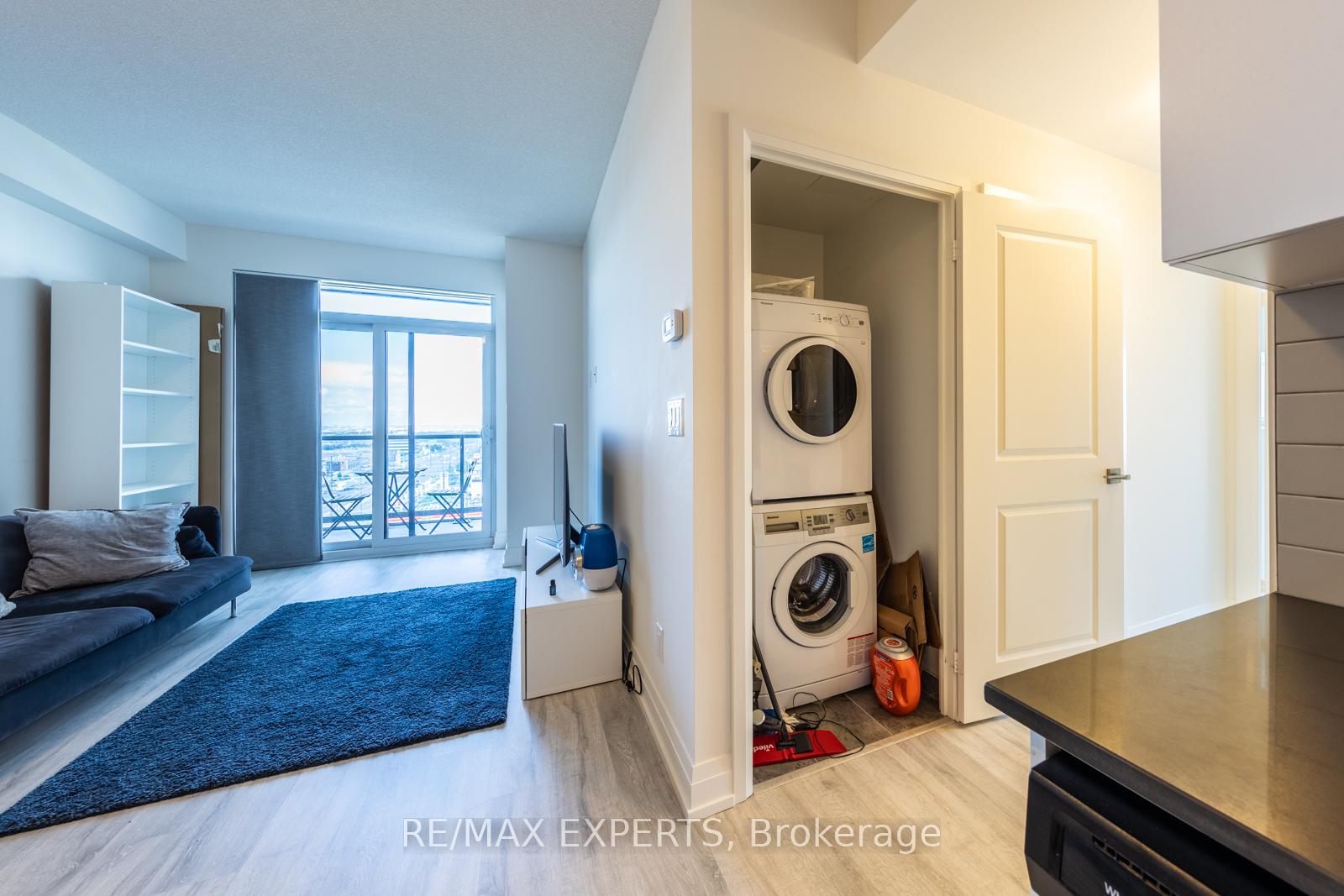 Photo 30 of Unit 902, 3600 Highway 7, Vaughan, Vaughan Corporate Centre — HOMEH