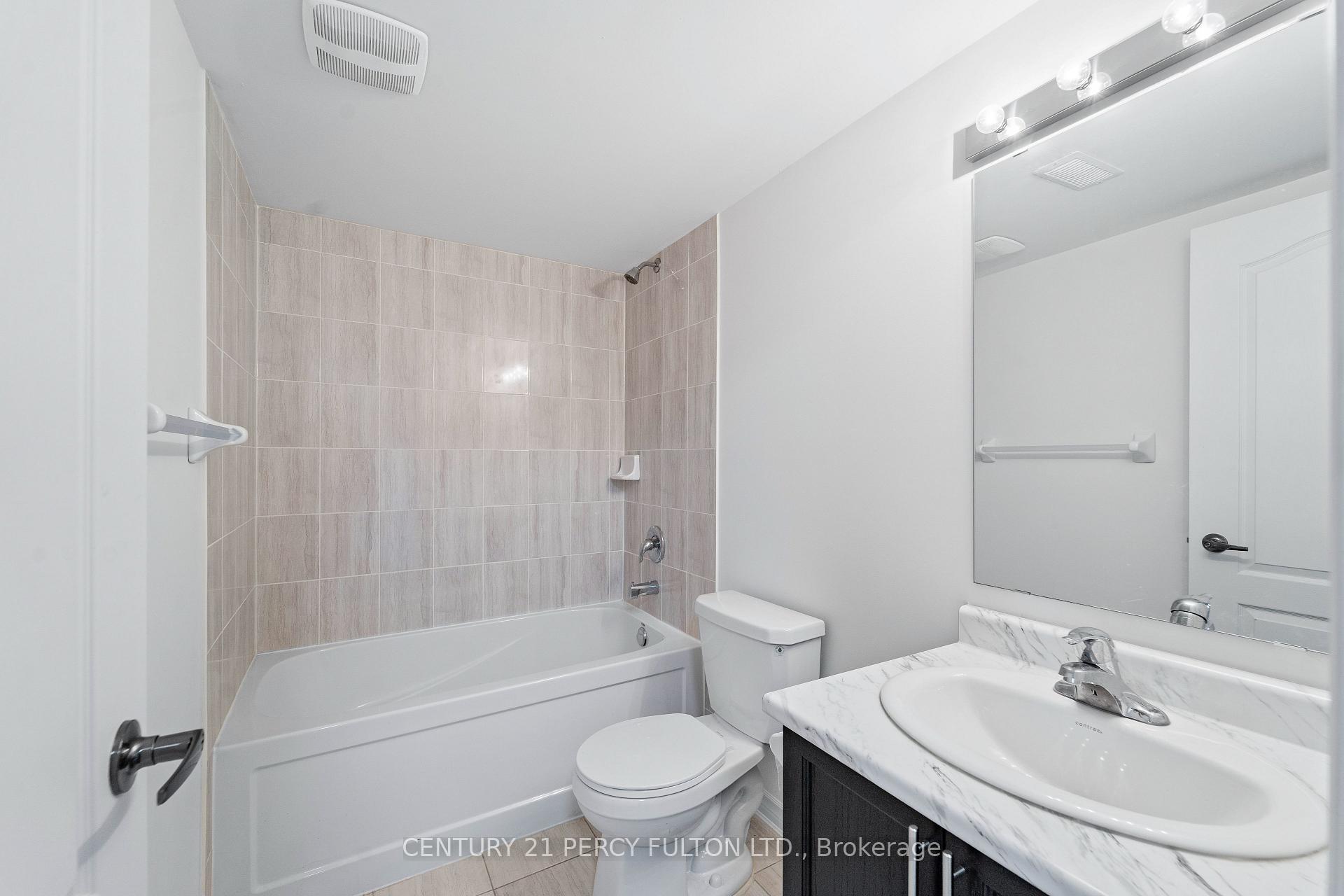 Photo 6 of 71 Honey Crisp Lane, Clarington, Bowmanville — HOMEH