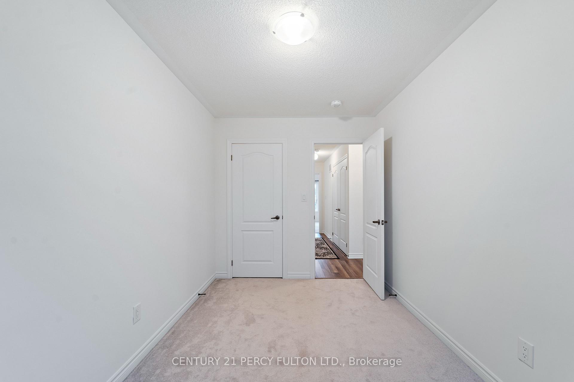 Photo 20 of 71 Honey Crisp Lane, Clarington, Bowmanville — HOMEH