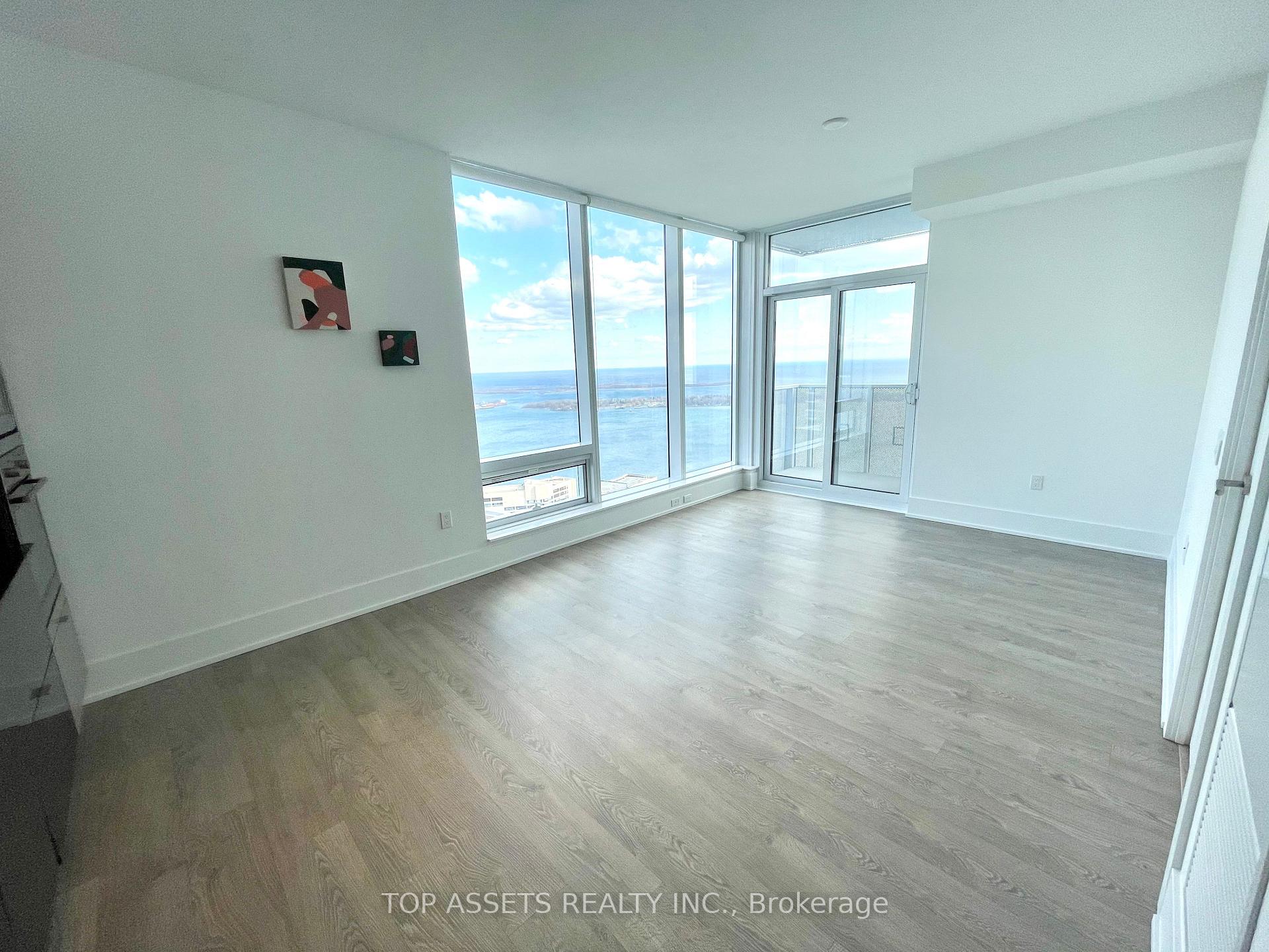 Photo 6 of Unit 6005, 10 York Street, Toronto, Waterfront Communities — HOMEH