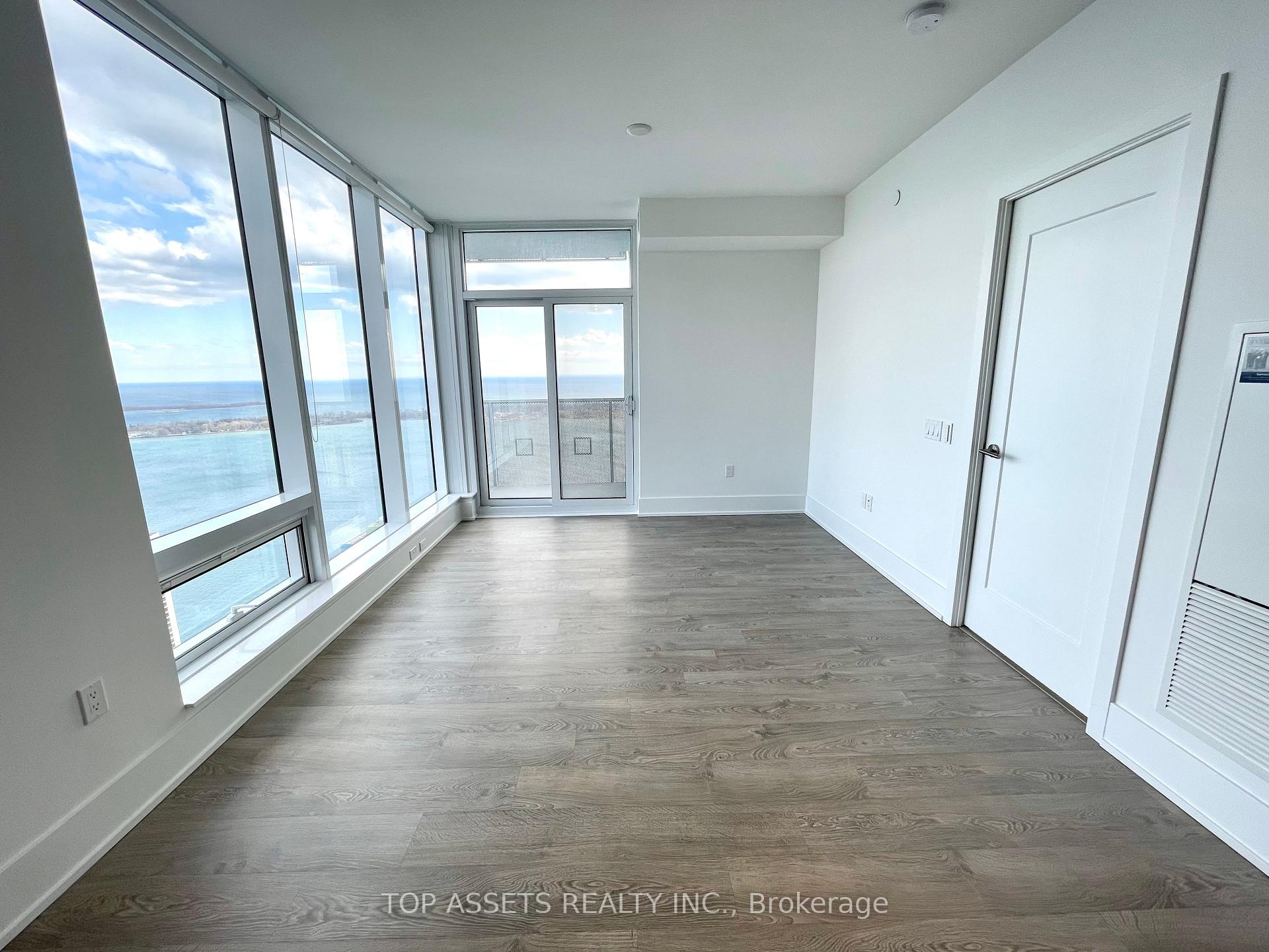 Photo 3 of Unit 6005, 10 York Street, Toronto, Waterfront Communities — HOMEH
