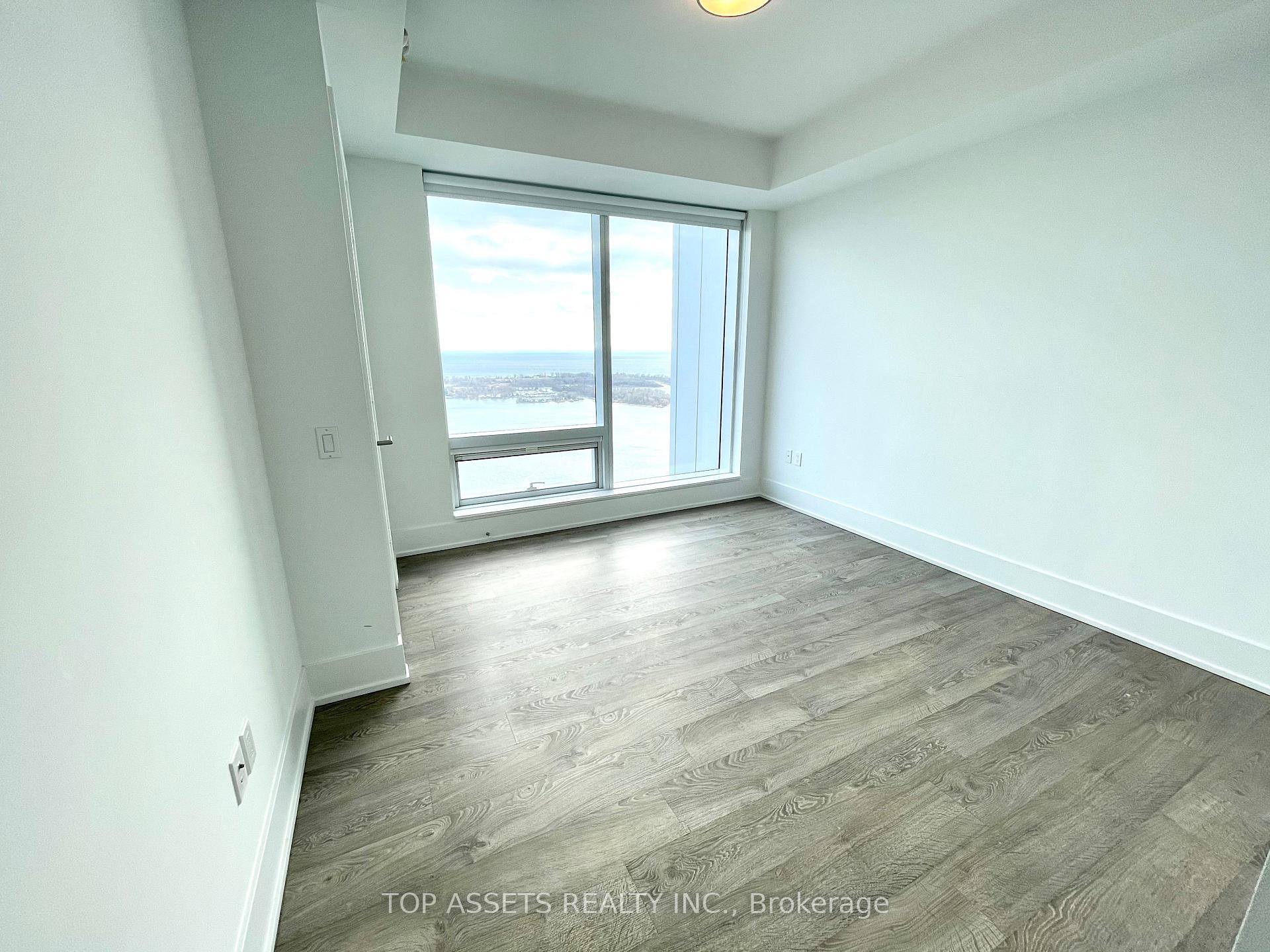 Photo 9 of Unit 6005, 10 York Street, Toronto, Waterfront Communities — HOMEH