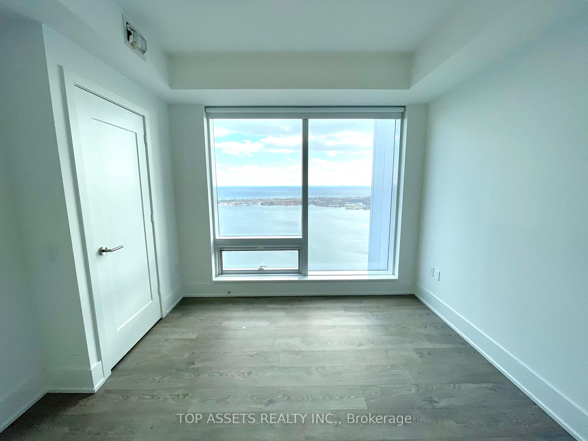 Photo 10 of Unit 6005, 10 York Street, Toronto, Waterfront Communities — HOMEH
