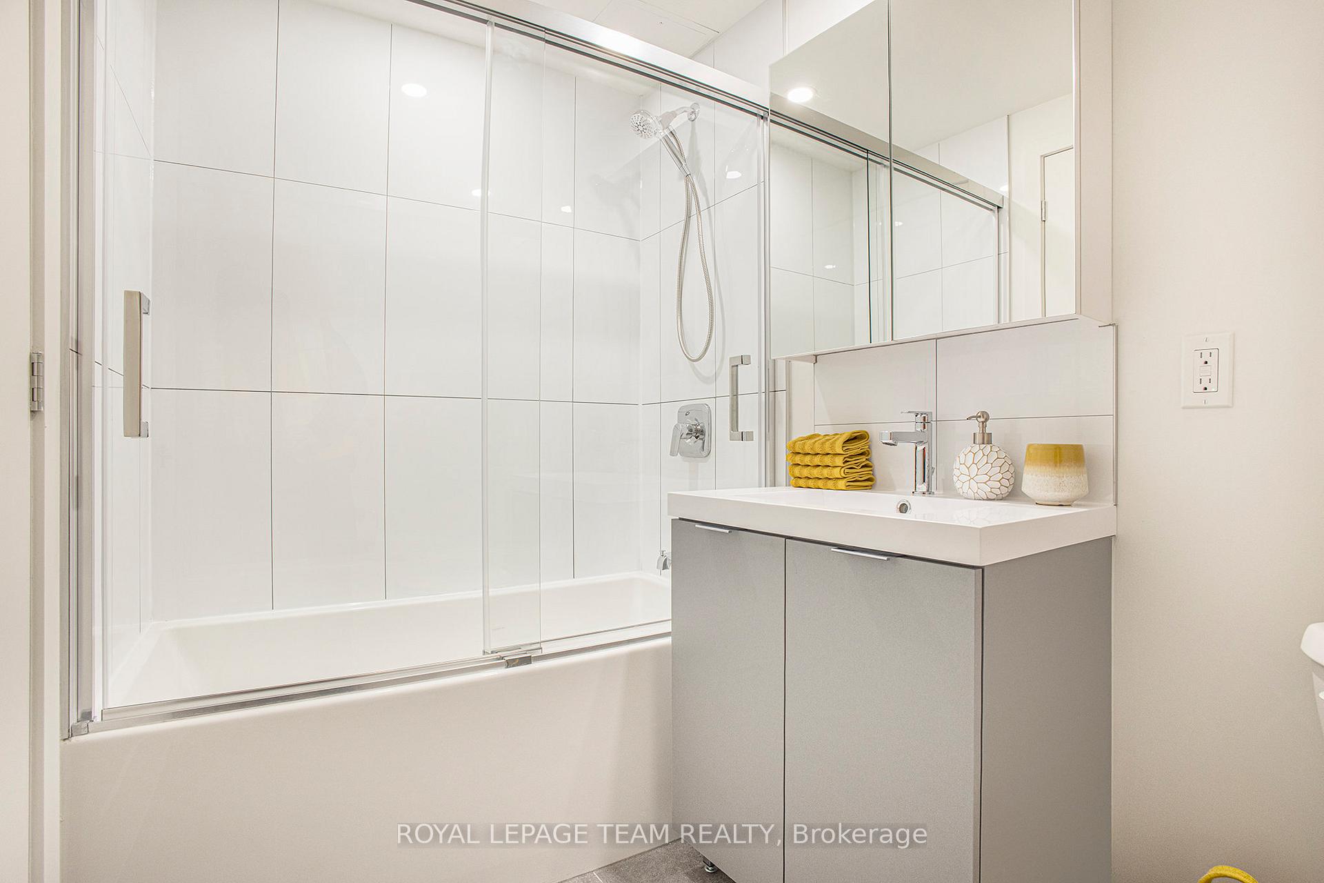 Photo 15 of Unit A611, 1655 Carling Avenue, Ottawa, Laurentianview — HOMEH