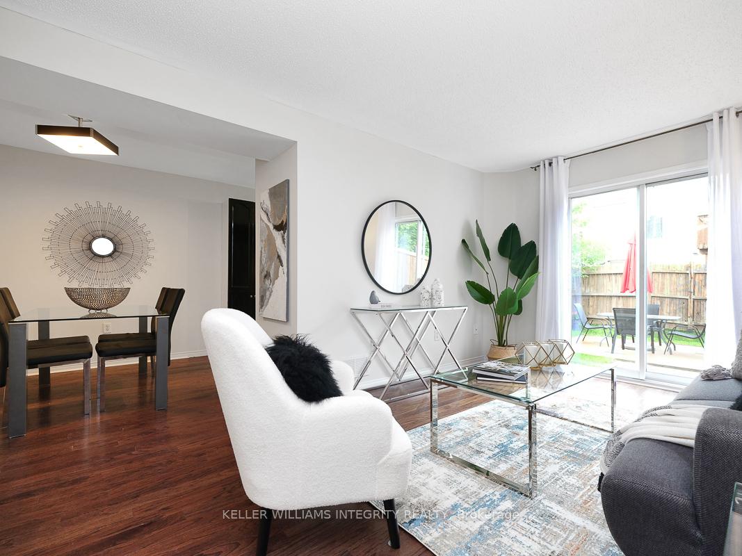 Photo 3 of 2598 Crosscut Terrace, Ottawa, Emerald Woods/Sawmill Creek — HOMEH