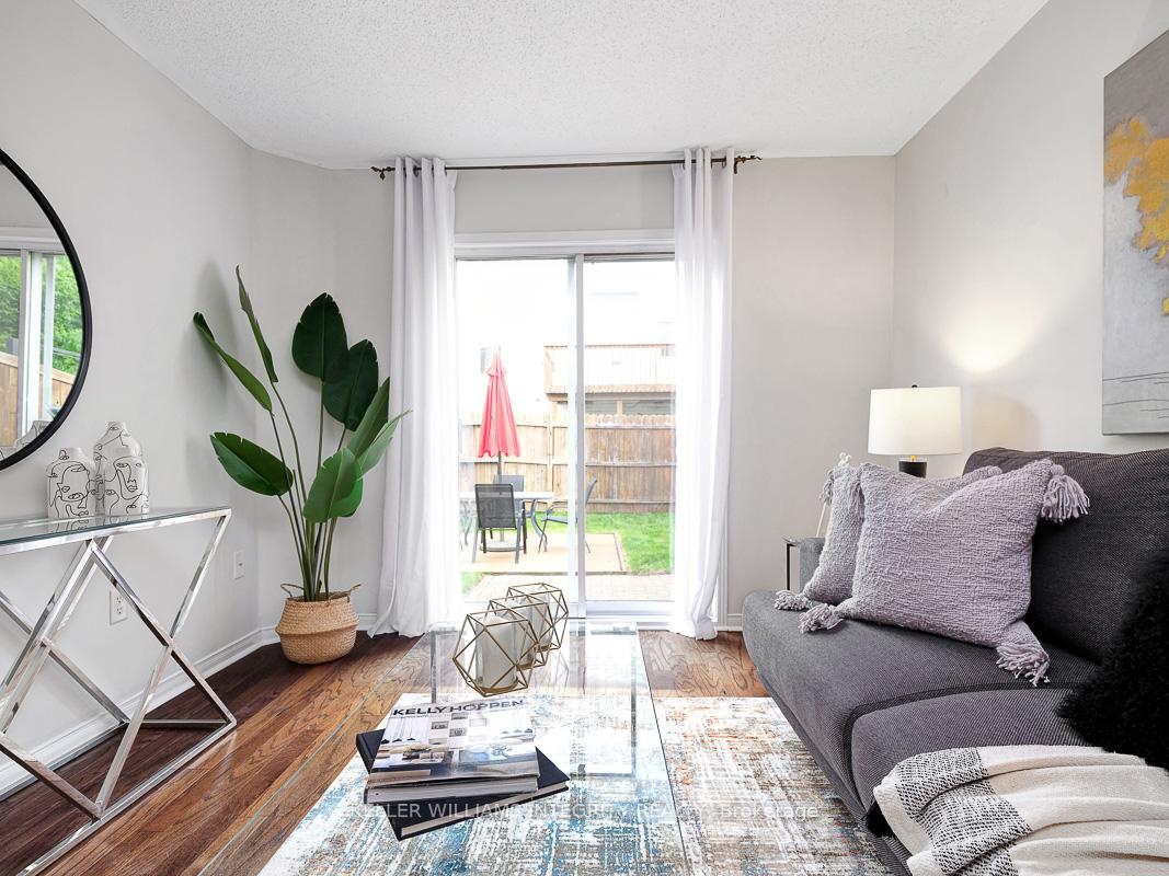 Photo 7 of 2598 Crosscut Terrace, Ottawa, Emerald Woods/Sawmill Creek — HOMEH