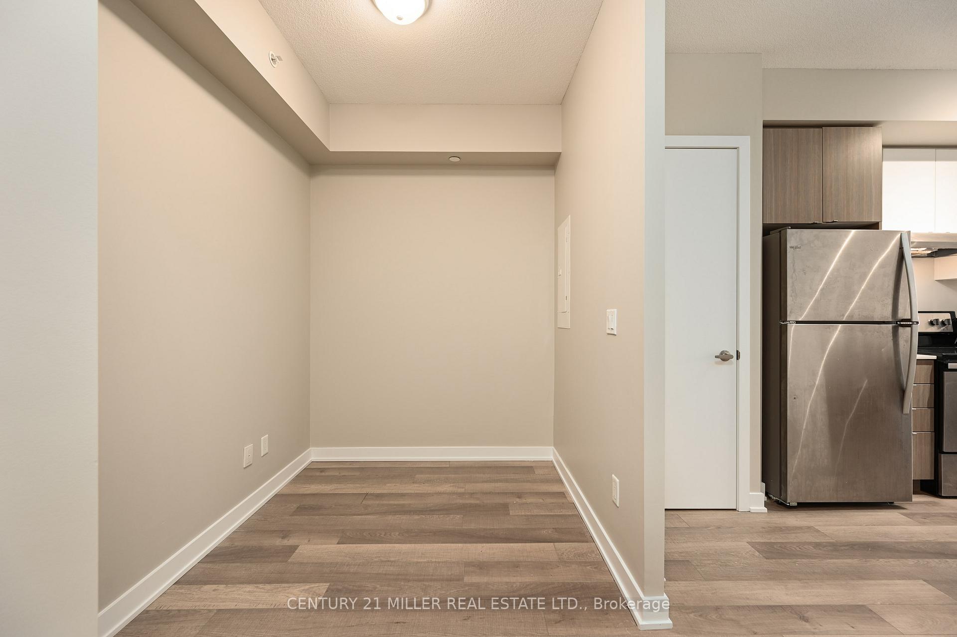 Photo 3 of Unit B309, 5240 Dundas Street, Burlington, Orchard — HOMEH