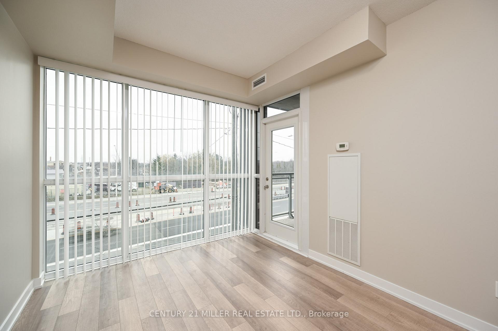 Photo 6 of Unit B309, 5240 Dundas Street, Burlington, Orchard — HOMEH