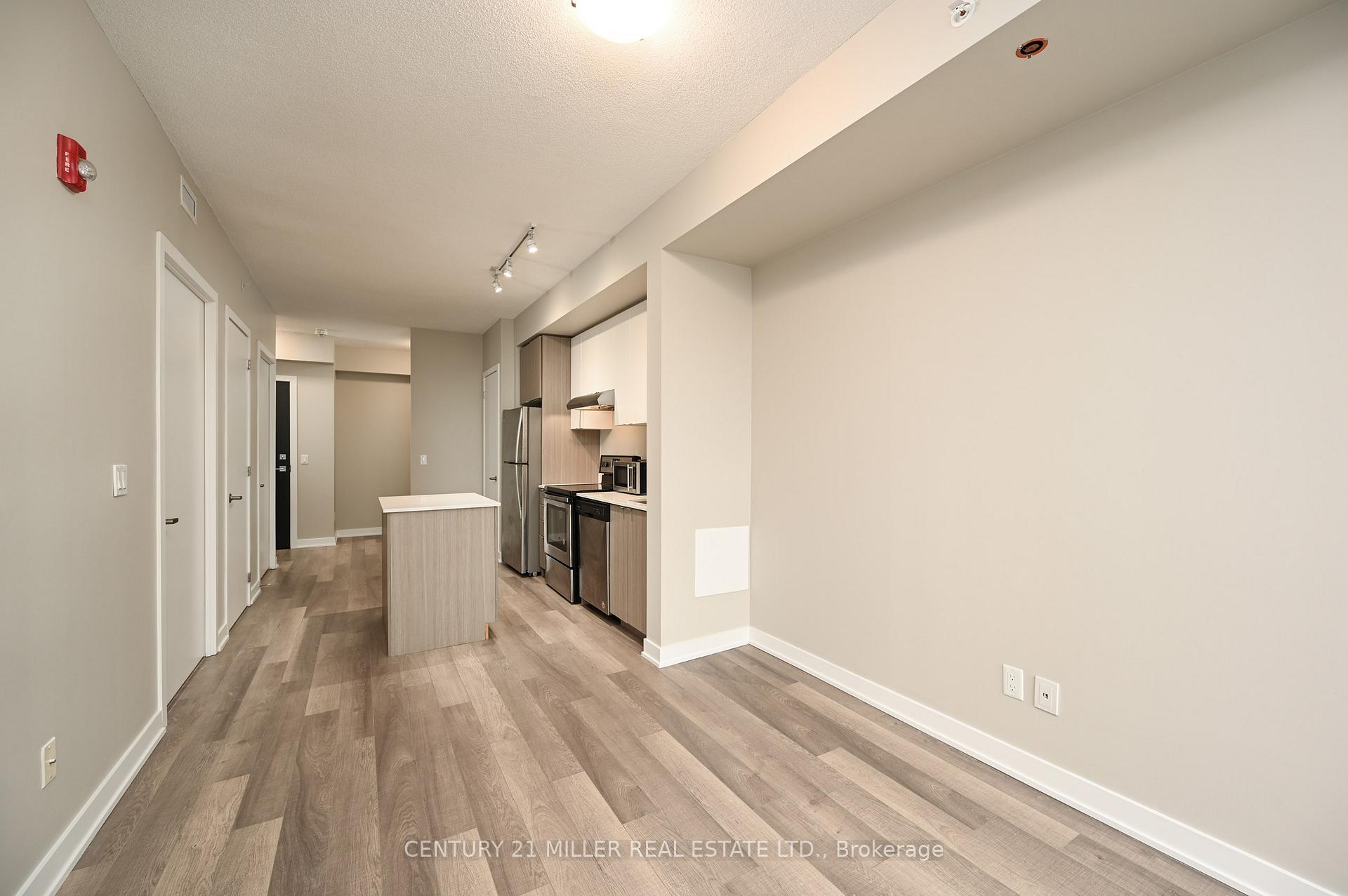 Photo 7 of Unit B309, 5240 Dundas Street, Burlington, Orchard — HOMEH