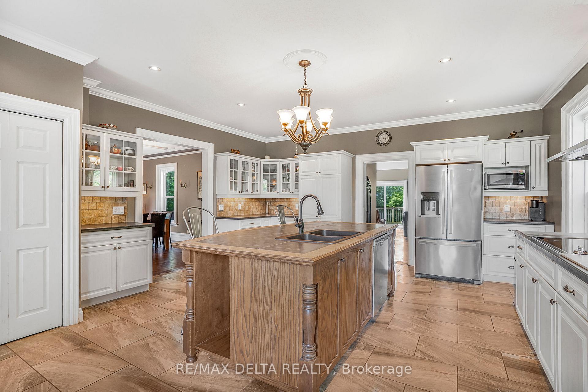 Photo 9 of 1504 Ritchance Road, Champlain, Champlain Twp — HOMEH