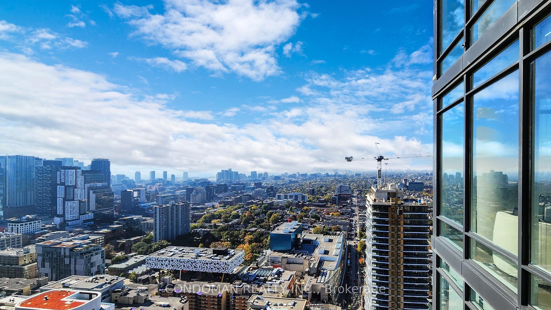 Photo 7 of Unit 3110, 488 University Avenue, Toronto, University — HOMEH