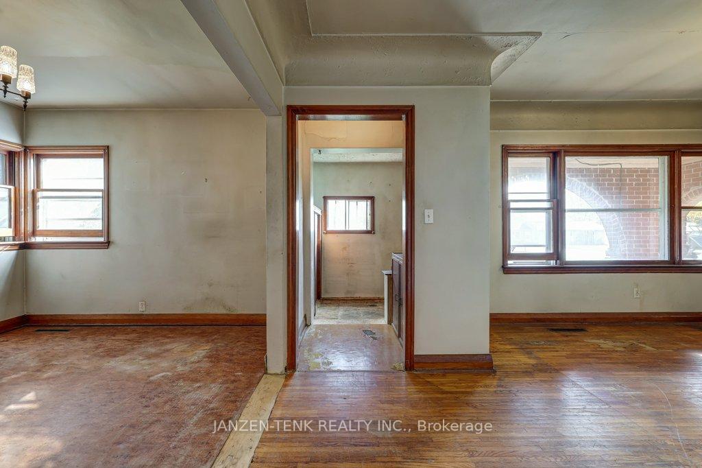 Photo 6 of 219 Centennial Avenue, Central Elgin, Rural Central Elgin — HOMEH