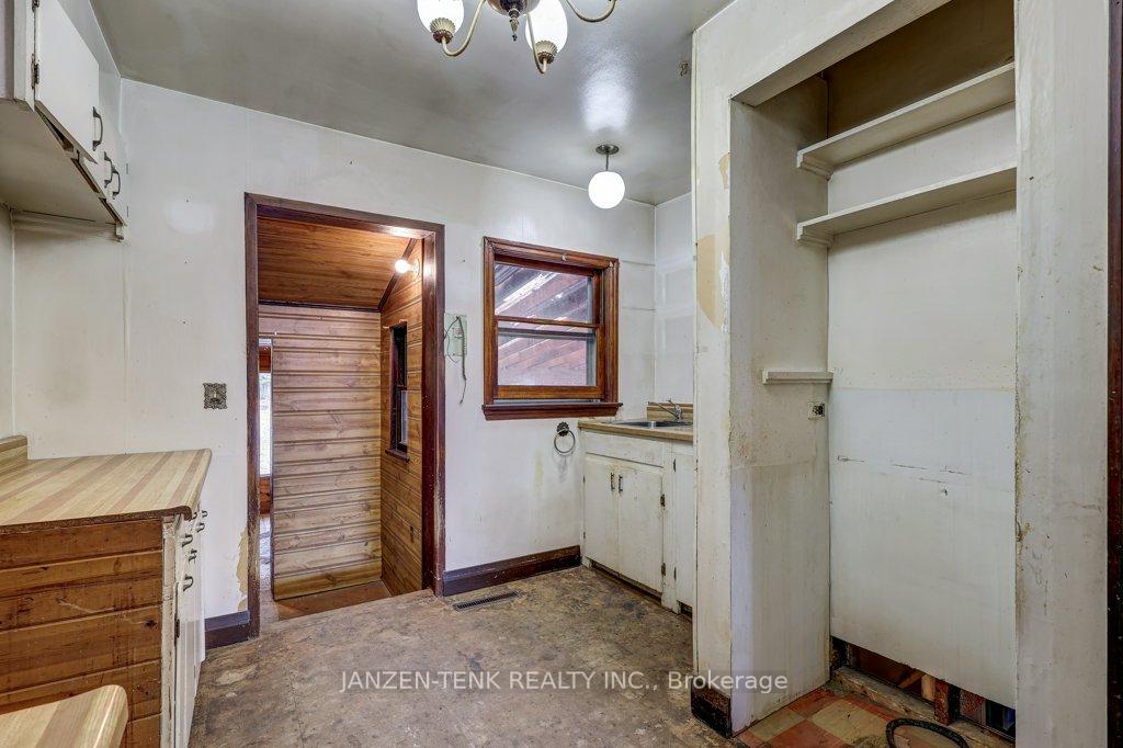 Photo 20 of 219 Centennial Avenue, Central Elgin, Rural Central Elgin — HOMEH