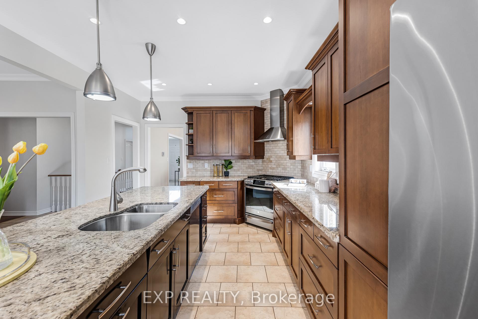 Photo 10 of 242 Deerglen Terrace, Aurora, Aurora Grove — HOMEH
