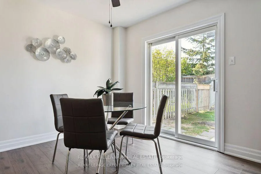 Photo 18 of 95 Woodhaven Drive, Brampton, Fletcher's Meadow — HOMEH