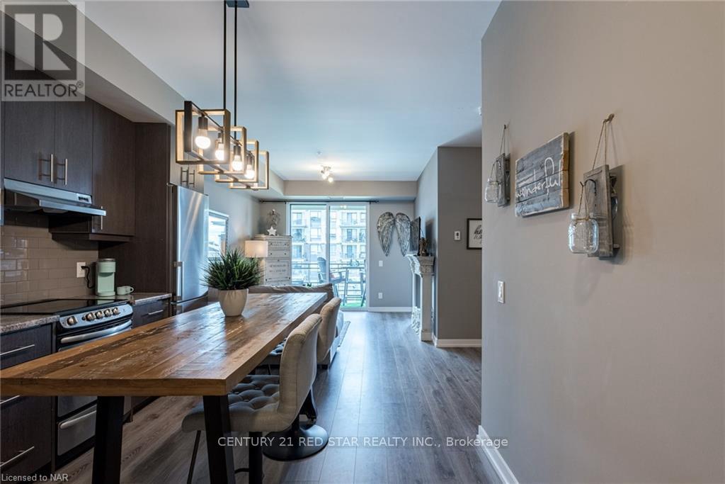 Photo 2 of Unit 302, 10 Esplanade Lane, Grimsby, Grimsby Beach — HOMEH