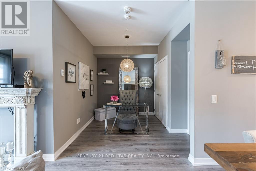 Photo 3 of Unit 302, 10 Esplanade Lane, Grimsby, Grimsby Beach — HOMEH