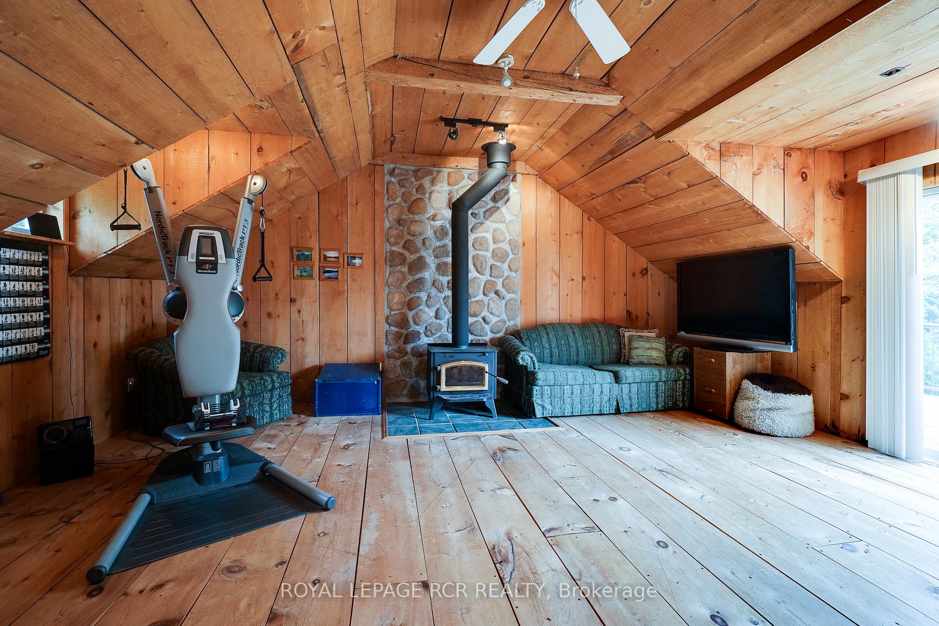 Photo 40 of 5823 Eighth Line, Erin, Rural Erin — HOMEH